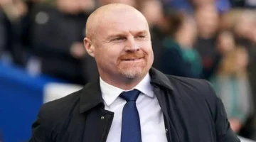 شون دايك مدرب نوتنغهام فورست الجديد: تاريخ الإنجازات والتحديات المقبلة للنادي